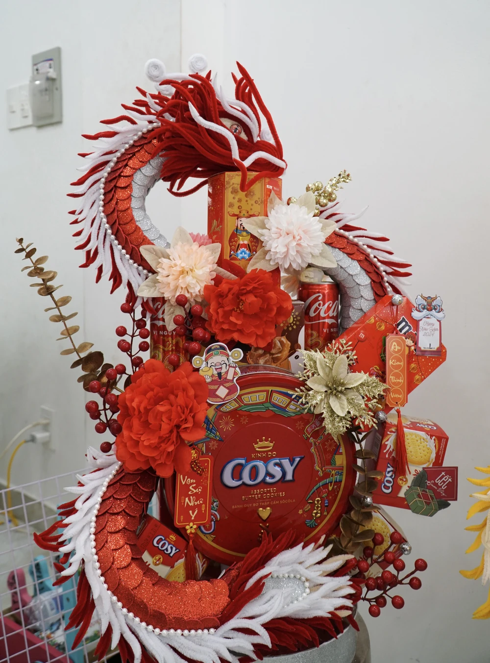 13 -thap-qua-hinh-rong.JPG