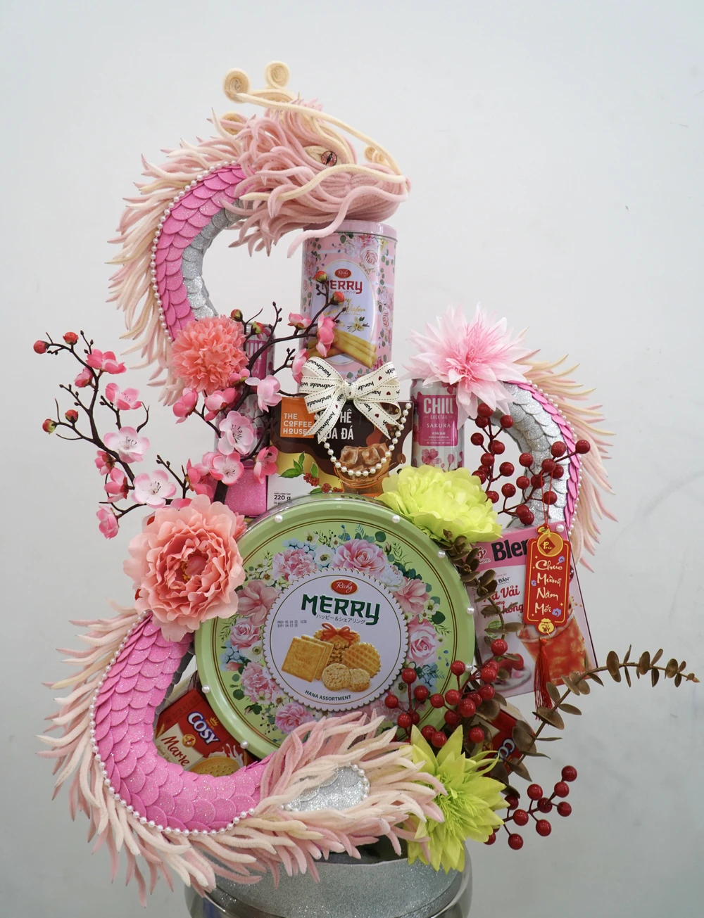 5 -thap-qua-hinh-rong.JPG