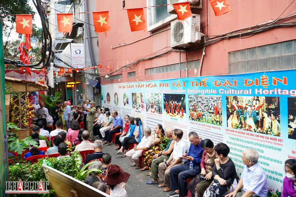 Ảnh 2 -Le-Gio-To-Hung-Vuong.jpg