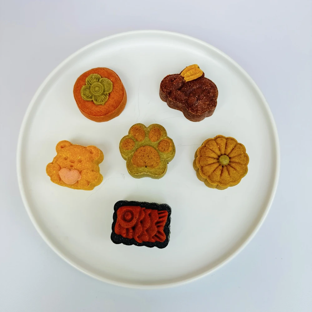 bánh trung thu dành cho chó mèo
