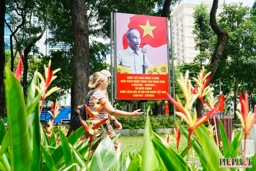 Ảnh 10 -Quoc-khanh-2:9 .jpg