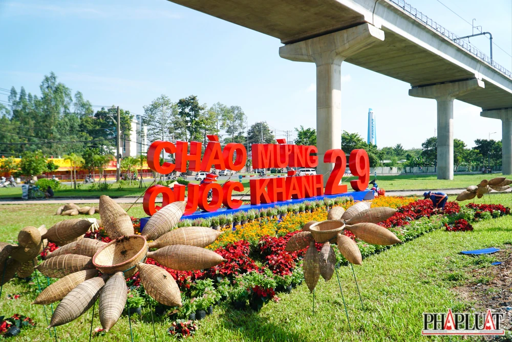 Ảnh 4 -Quoc-khanh-2:9 .jpg