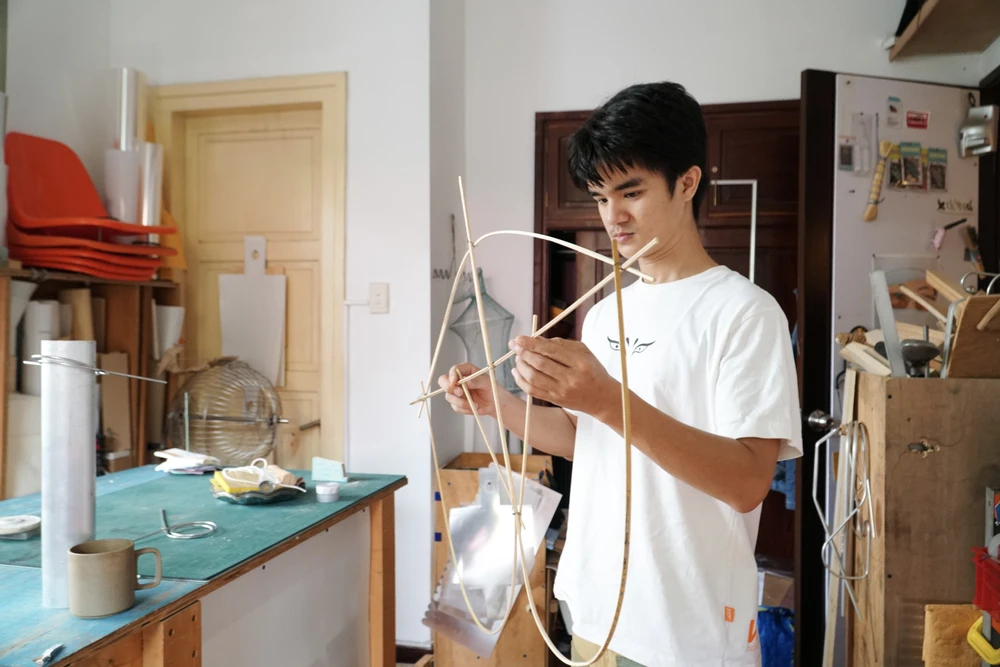 11 -hoi-sinh-do-cu .jpg