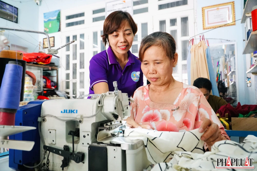 3 -tiem-may-nghia-tinh.jpg