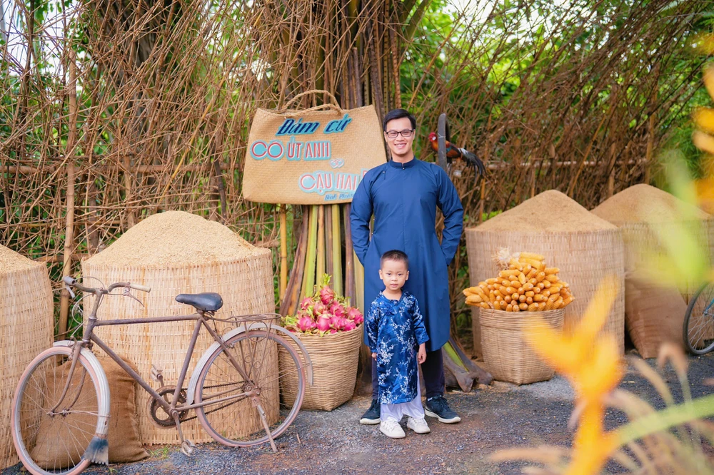 21 -chiec-cong-cuoi .jpg