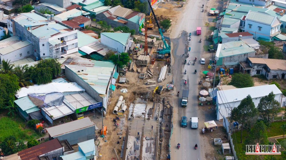 5 -cau-tang-long.jpg