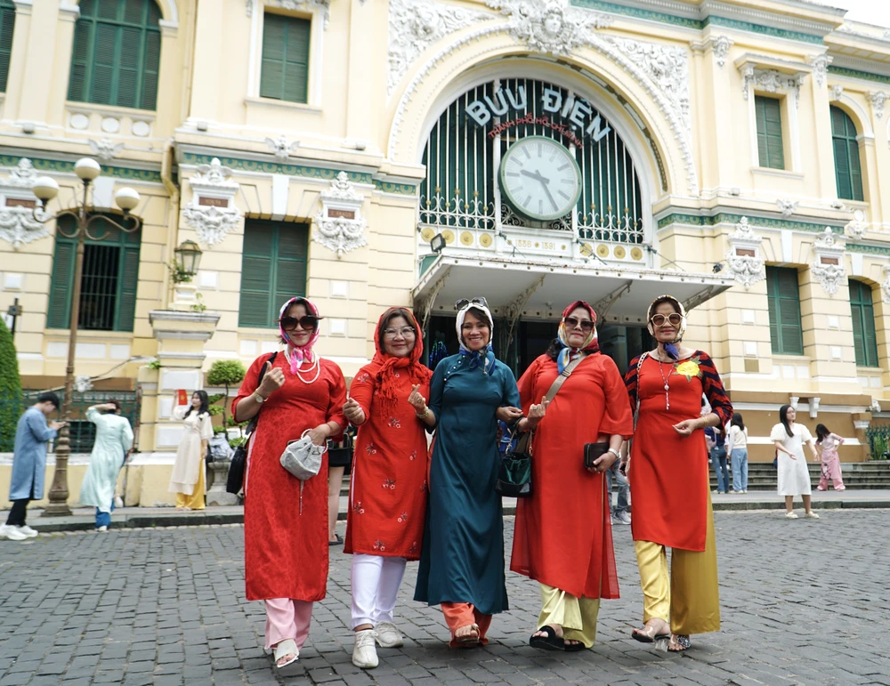 5 -dau-nam-2025 .jpg