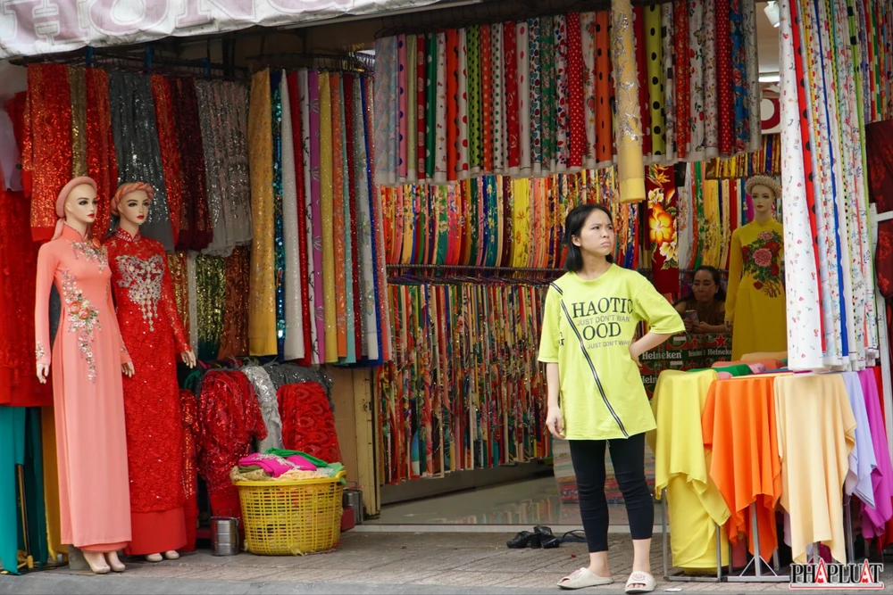 6.. phố vải Soái Kình Lâm.jpg