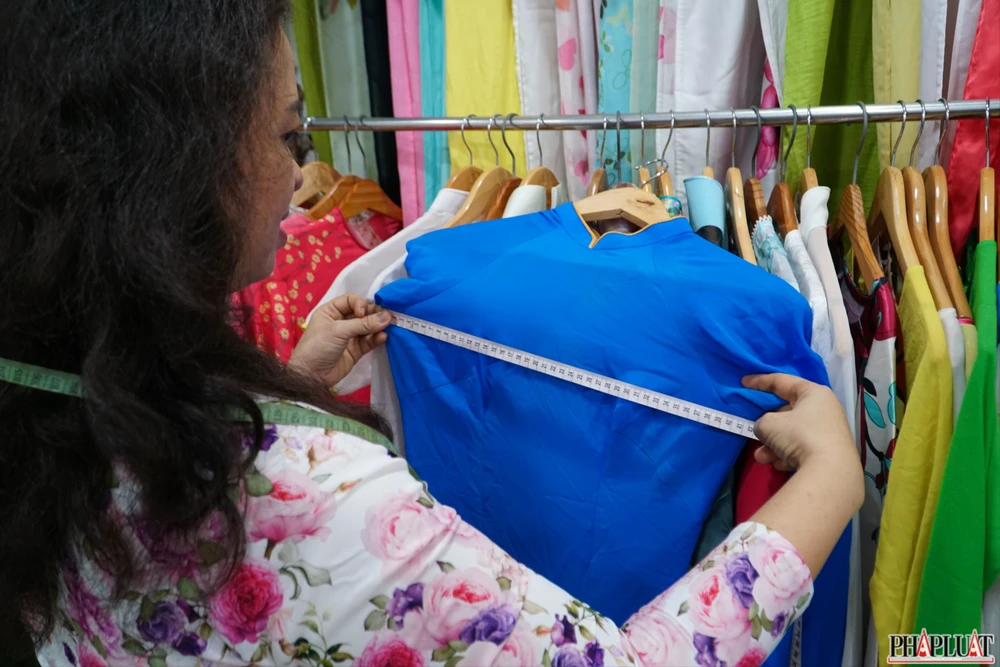 11.1 -ao-dai-0-dong.jpg