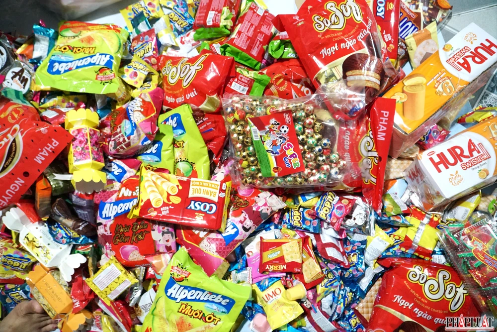 2.2 -banh-keo-du.jpg