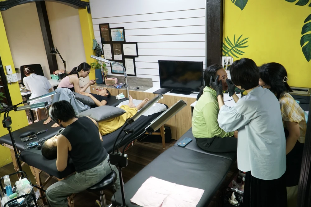 phun xăm thẩm mỹ