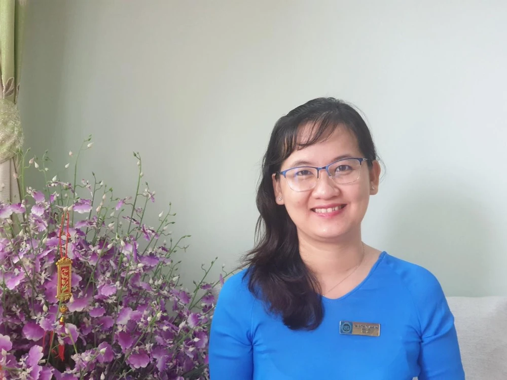 Thạc sĩ Huỳnh Thị Nam Hải lưu ý về việc sử dụng lòng đường, hè phố để tổ chức đám cưới, đám tang. Ảnh: MC