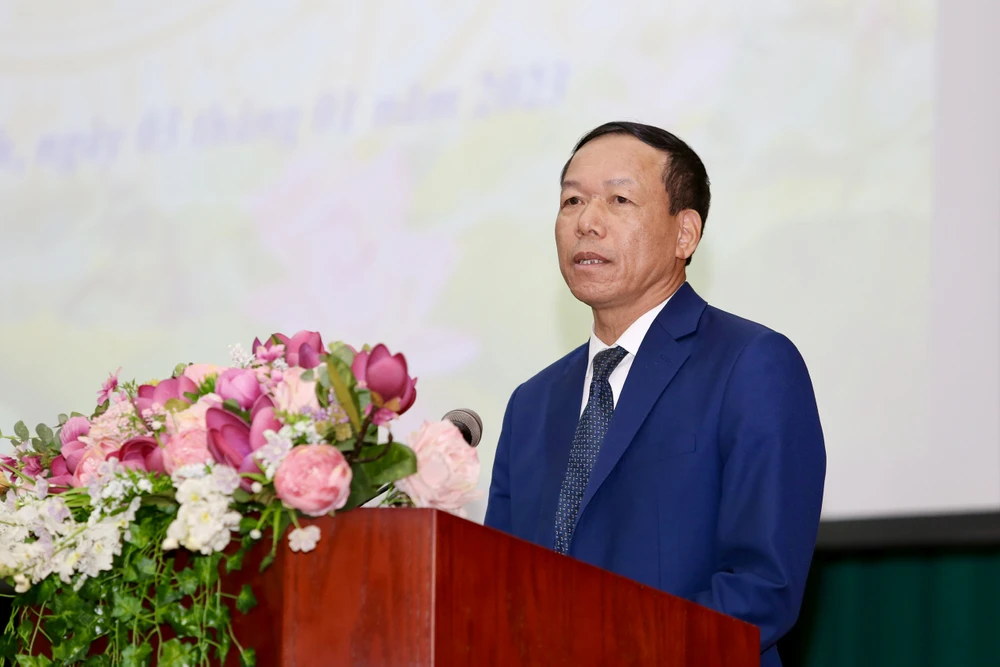 Phó Chánh án thường trực TAND Tối cao phát biểu chỉ đạo tại hội nghị. Ảnh: HOÀNG GIANG