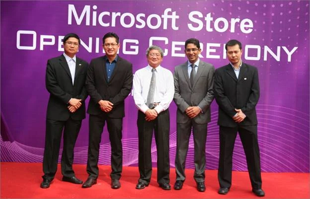 Microsoft ra mắt cửa hàng phân phối chính hãng tại VN ảnh 1