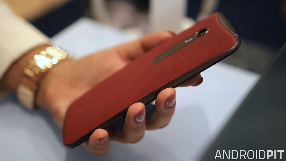 Trên tay “khủng long” Moto X Style giá mềm ảnh 1