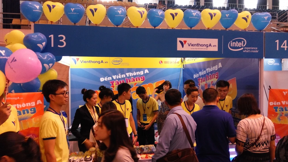 Ngày hội Intel Edufest 2015 chính thức được khai mạc ảnh 5 Ngày hội Intel Edufest 2015 chính thức được khai mạc ảnh 5