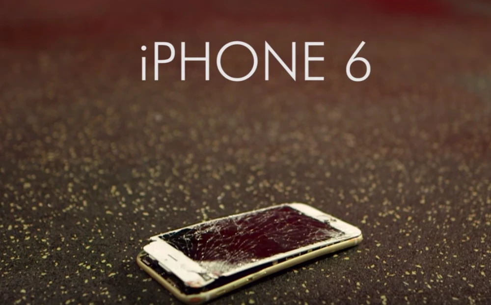 Liệu iPhone 6S có 'sống sót' sau cú đá ngàn cân? ảnh 1 Liệu iPhone 6S có 'sống sót' sau cú đá ngàn cân? ảnh 1