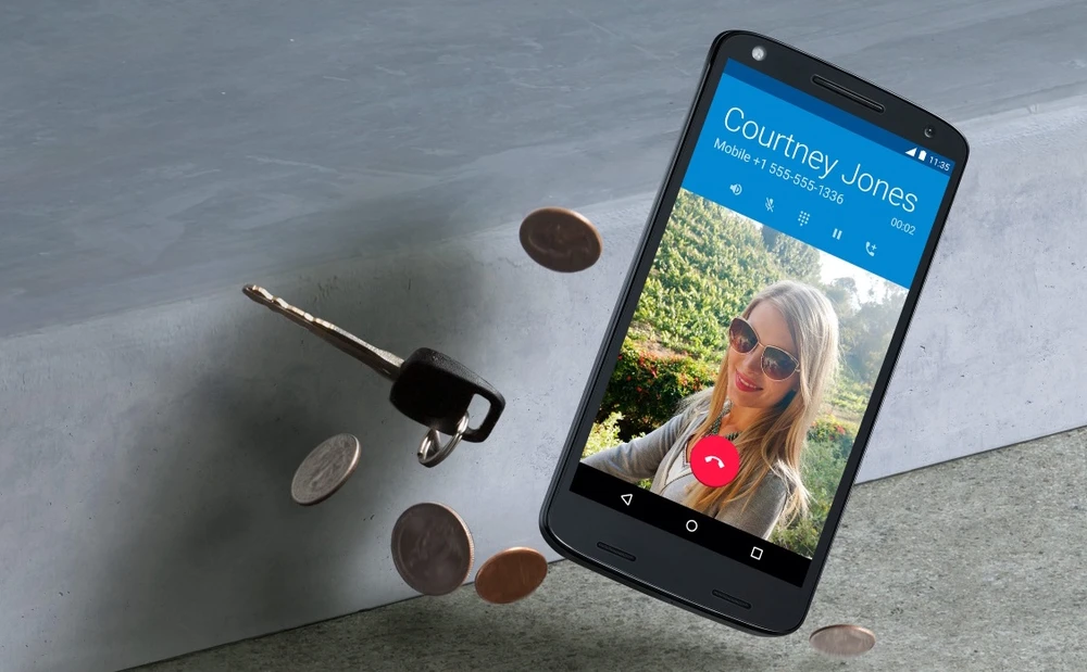 Motorola ra mắt smartphone có màn hình ‘không thể vỡ’ ảnh 1