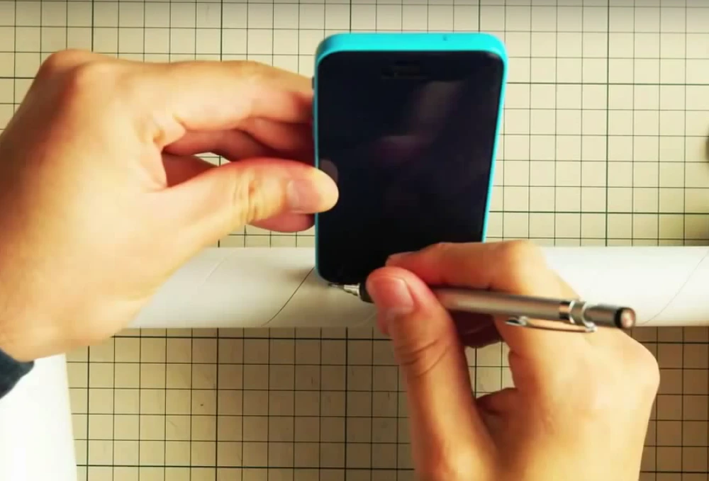 ‘Tự chế’ bộ loa giá rẻ bằng giấy cho smartphone ảnh 4