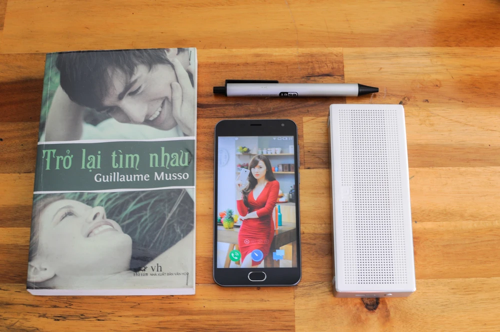 Trên tay chiếc smartphone giá siêu rẻ có hỗ trợ 4G ảnh 11