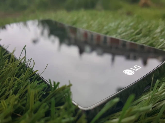 5 mẫu smartphone tốt nhất mà bạn nên mua ảnh 4