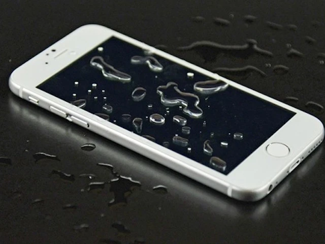 iPhone 7 sẽ không bị loạn cảm ứng khi dính nước ảnh 1