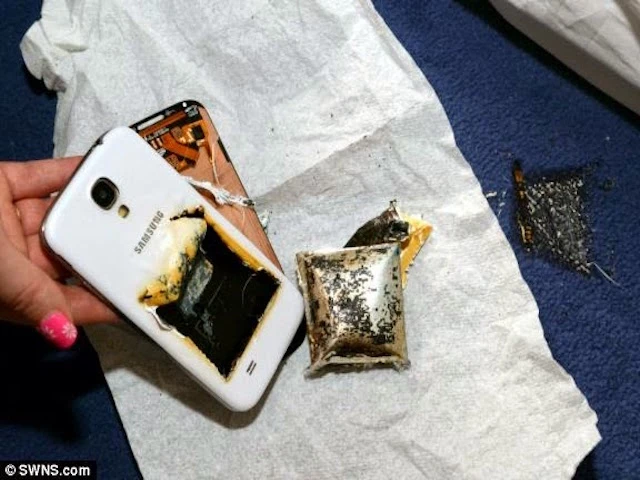 Smartphone phát nổ khi cắm sạc qua đêm ảnh 1