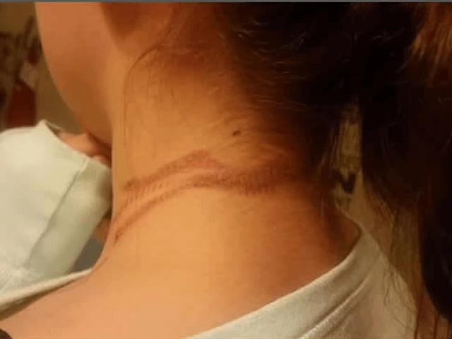 Có nên sử dụng smartphone khi đang cắm sạc? ảnh 2