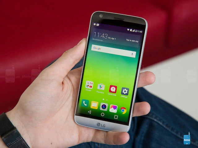 4 smartphone đáng mua nhất trong tháng 4-2016 ảnh 3