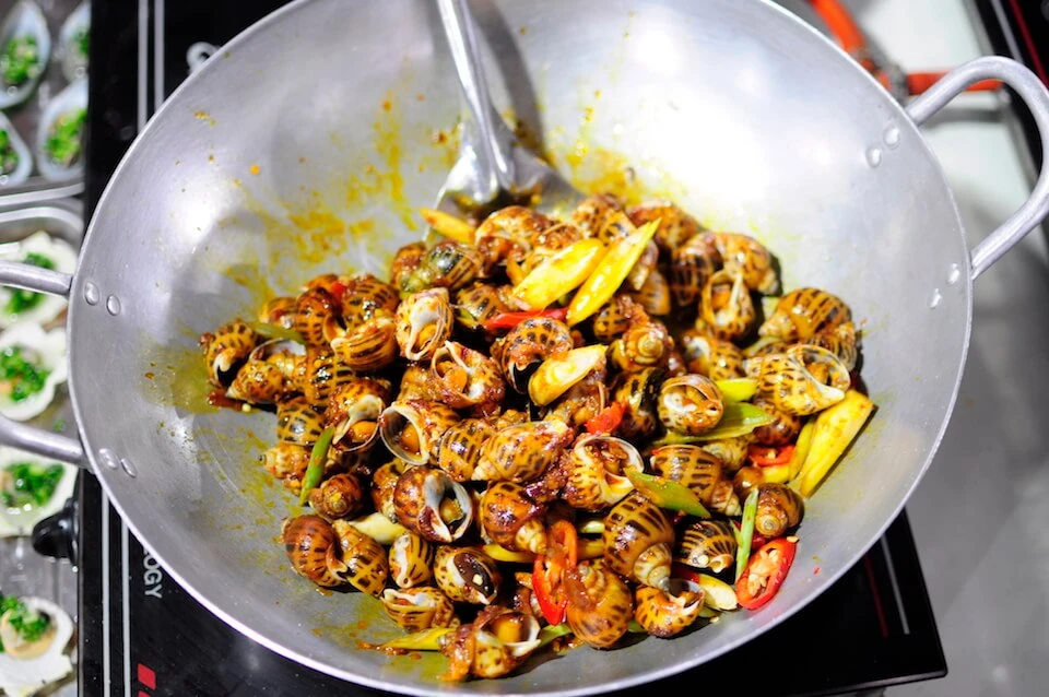 Hình ảnh trước (trái) và sau (phải) khi nén bằng Tinypng. Ảnh: M.HOÀNG 1