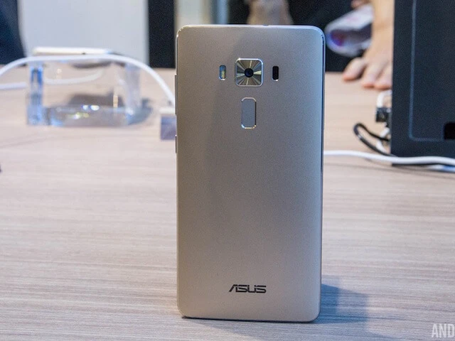 Asus Zenfone 3 Deluxe