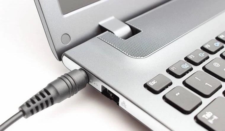 Cách xử lý lỗi laptop bất ngờ bị tụt pin ảnh 5