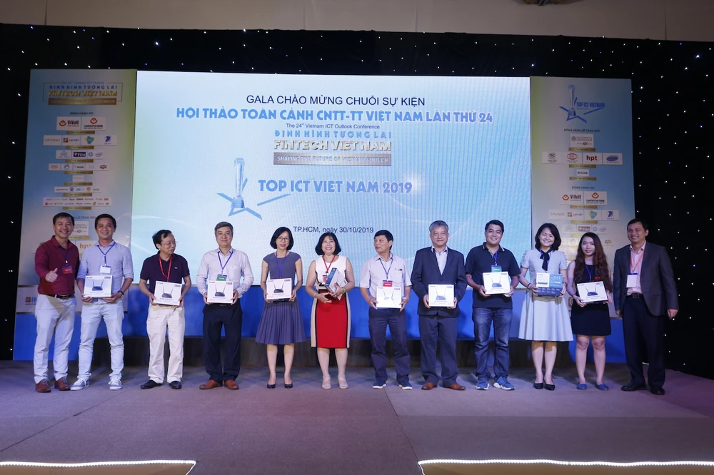 Ứng dụng công nghệ, đẩy mạnh thanh toán không dùng tiền mặt ảnh 3