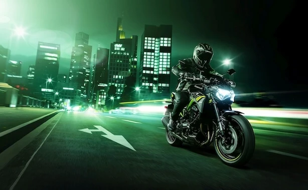 Kawasaki Z900 2020 'hút hồn' người dùng tại triển lãm EICMA