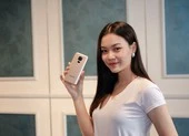 Xuất hiện smartphone có 3 camera AI giá chỉ 2,5 triệu đồng