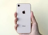 iPhone 8 bất ngờ giảm giá chỉ còn 5,9 triệu đồng