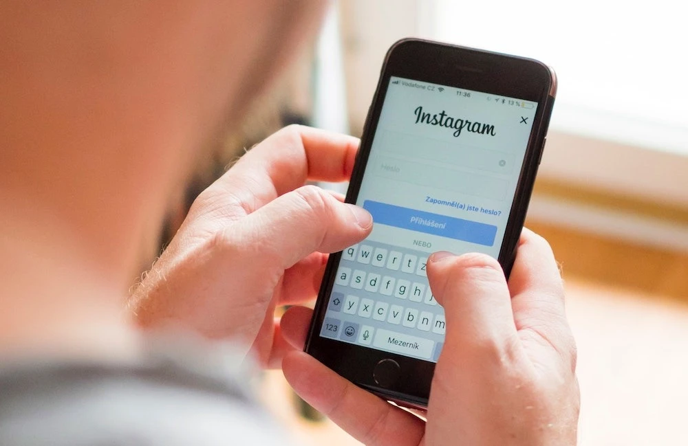 facebook-thu-thap-du-lieu