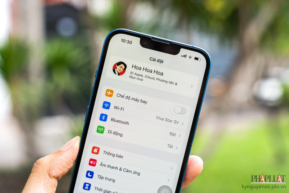 Apple sử dụng Face ID để thay thế Touch ID từ phiên bản iPhone X. Ảnh: MINH HOÀNG