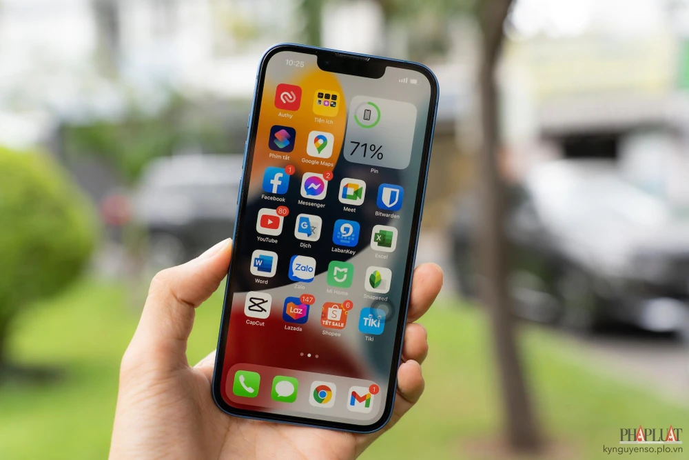 Cắm sạc bất cứ khi nào bạn cảm thấy thuận tiện. Ảnh: TIỂU MINH