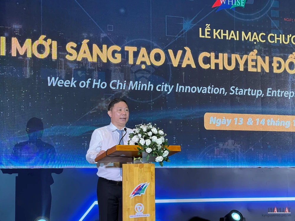 Ông Dương Anh Đức - Phó Chủ tịch UBND TP.HCM phát biểu khai mạc tại sự kiện. Ảnh: TIỂU MINH