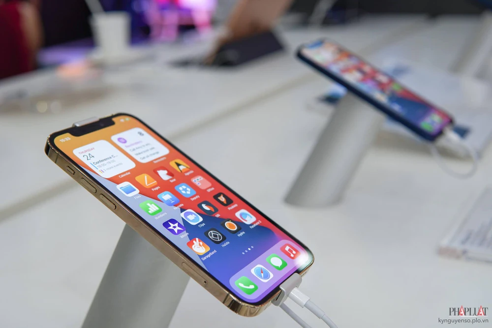 Các ứng dụng được cài sẵn trên iPhone thường không gửi thông báo spam. Ảnh: TIỂU MINH