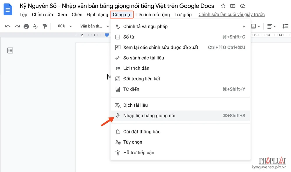 Bật tính năng nhập văn bản bằng giọng nói trên Google Docs. Ảnh: MINH HOÀNG