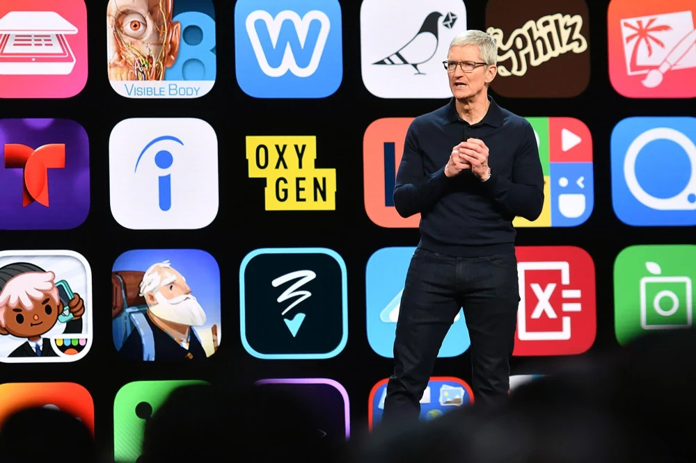 giám đốc điều hành tim cook