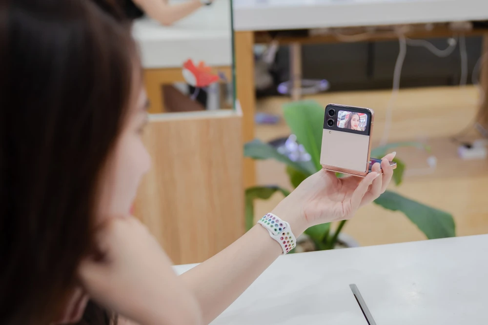 samsung galaxy z flip4