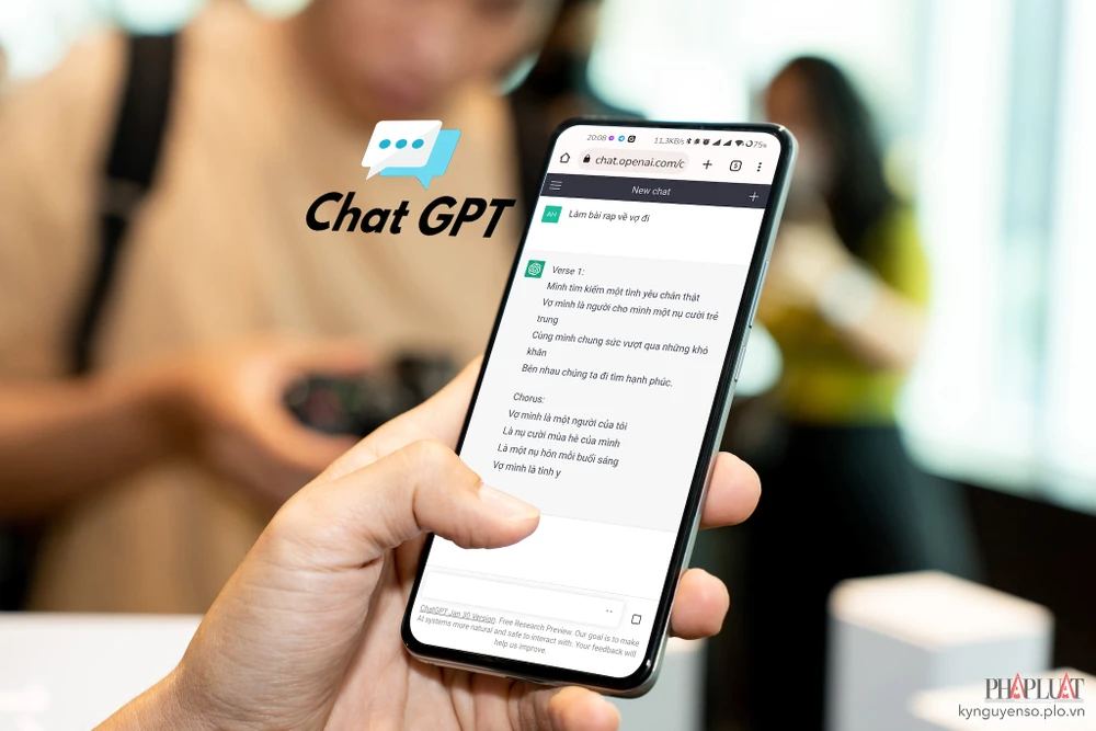 Sử dụng ChatGPT an toàn bằng trình duyệt ở thời điểm hiện tại. Ảnh: TIỂU MINH