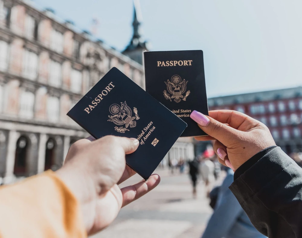 Hộ chiếu gắn chip mang đến nhiều tiện ích. Ảnh: Unsplash