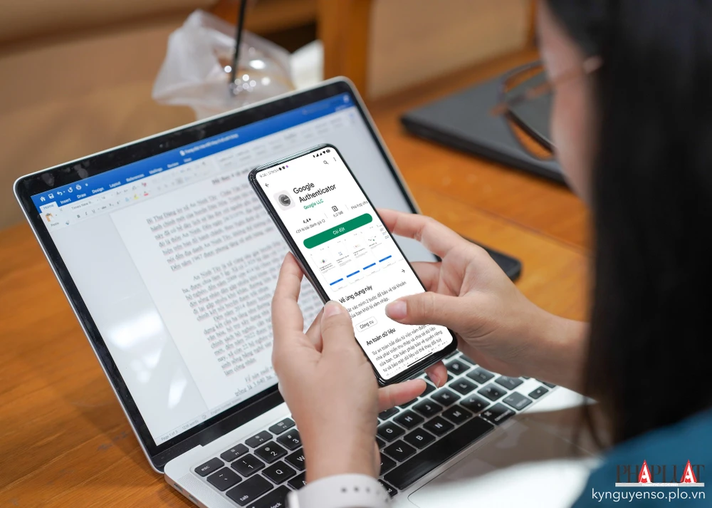 google-authenticator-duoc-bo-sung-tinh-nang-dong-bo-hoa Google Authenticator vừa được bổ sung tính năng đồng bộ hóa. Ảnh: TIỂU MINH