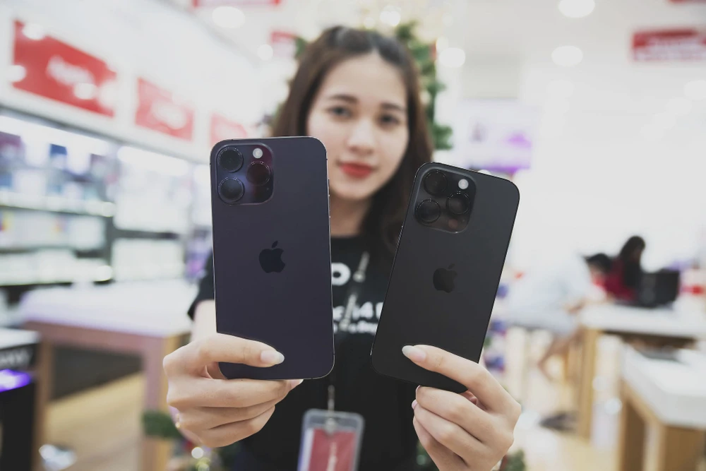 Nhiều mẫu iPhone giảm giá mạnh trong tháng 5. 