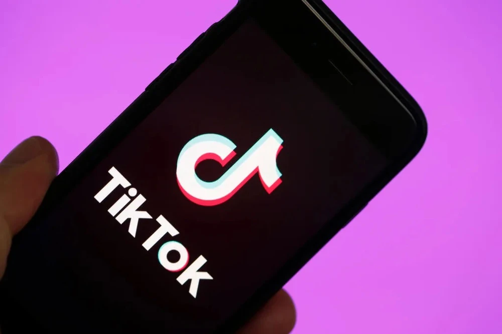 tiktok bị cáo buộc nói dối người dùng