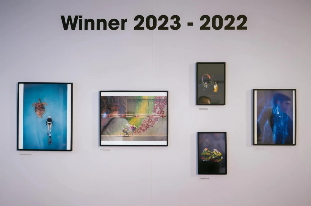 Triển lãm ảnh do Sony Electronics Việt Nam tổ chức.